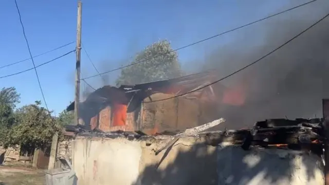 Melik Mahallesi'nde Ev Yangını Çevredeki Yapılara Sıçradı