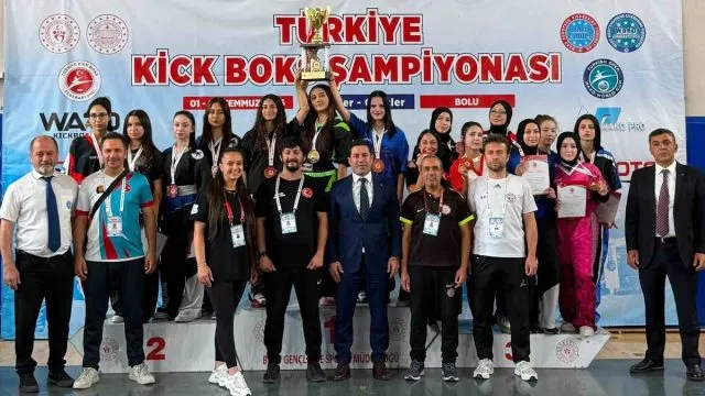Gizem Yıldız İ̇talya’daki Şampiyonada Millî Takımın Başında