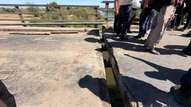 Çeltikçi Köprüsü’ndeki Açıklık Ulaşımı Durdurdu